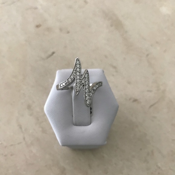 Sterling Silver Cz Zig Zag Ring - Picture 10 of 16